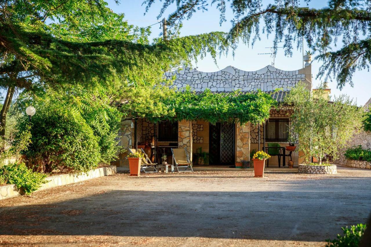 B&B Mandorla Amara Gioia Del Colle Exterior photo
